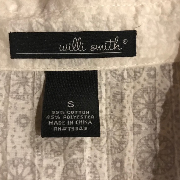 White button-up blouse - Picture 3 of 7